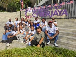 Nova Pioneer IEC Malaysia Camp students visit University of Cyberjaya